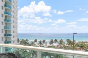 PROMO Komffy Apt with 2 Queen Beds & Ocean View at Tides 6th floor